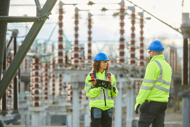 Best Affordable Emergency Electrician  in Clear Lake, WA